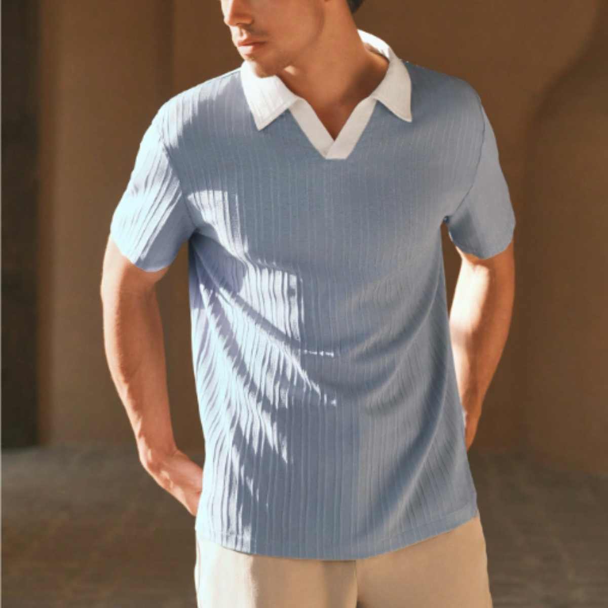 The Melbourne Men’s Short Sleeve Knit Polo Shirt with Contrast Collar