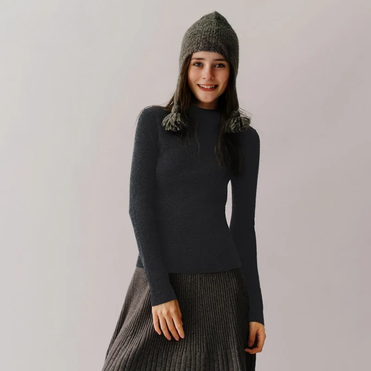 Women's Semi High Neck Wool Knit