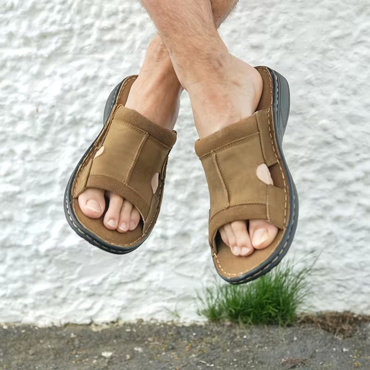 The Napoli Men’s Retro Comfortable Slide Sandals